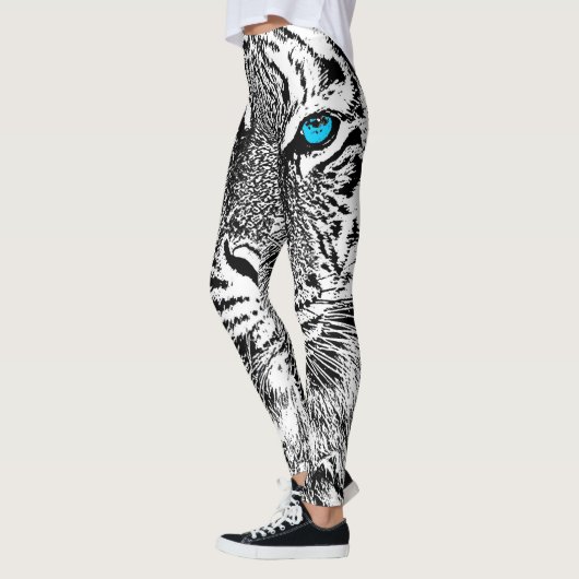 Tiger Blue Eyes Decor on Leggings (Links)