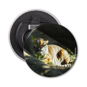 Tiger Catnap Button Flesopener