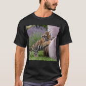 Tiger Cub Sofa Climb T-shirt (Voorkant)