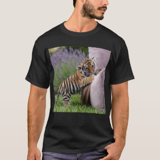 Tiger Cub Sofa Climb T-shirt