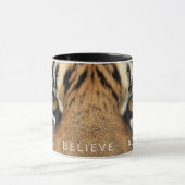 Tiger Eyes Dream gelooft dat hij een prijsopgave b Mok (Midden)