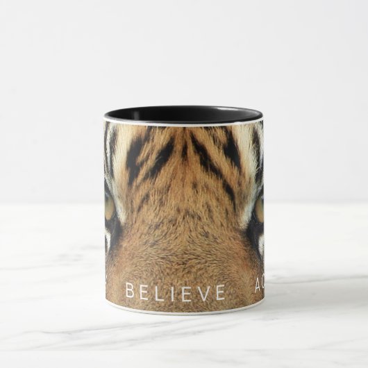 Tiger Eyes Dream gelooft dat hij een prijsopgave b Mok (Midden)