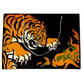 TIGER IN FLAMES GROOT CADEAUZAKJE (Voorkant)