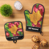 Tiger Lily Hot Momma Oven Mitt & Pot Holder Set (Top down)