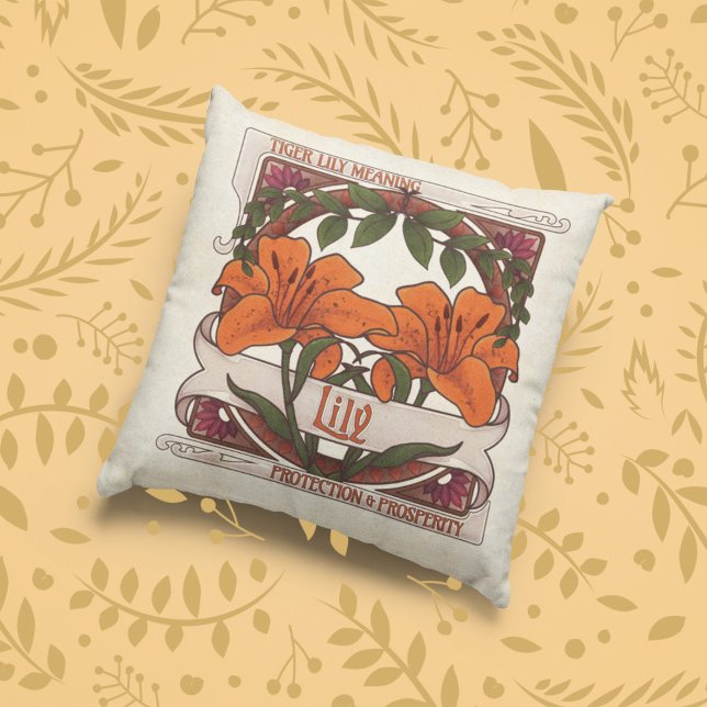 Tiger Lily  Stijl met Oranje Patroon Terug Kussen (Bring the language of flowers to your cottagecore style with this vintage-style tiger lily pillow.)