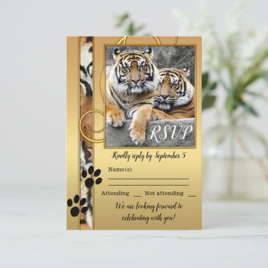 Tiger Safari Zoo Wedding RSVP Kaart (Staand voorkant)