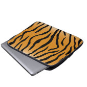 Tiger stripes pattern laptop sleeve (Voorkant onderkant)