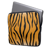 Tiger stripes pattern laptop sleeve (Voorkant Links)