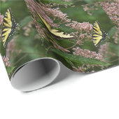Tiger Swallowtail Butterflies over Joe Pye Weed Cadeaupapier (Rol Hoek)