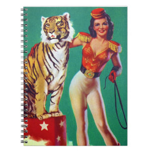 Tiger Trainer Pin-Up Girl Notitieboek