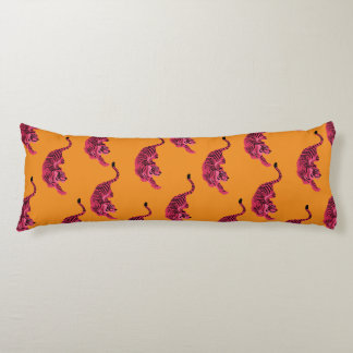 Tiger - Vibrant Pink Lichaamskussen