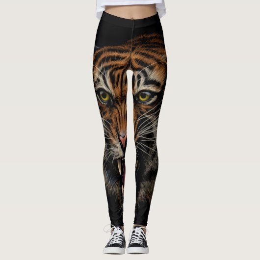 Tiger's Roar: Levendig Oerwouden portret Leggings (Voorkant)