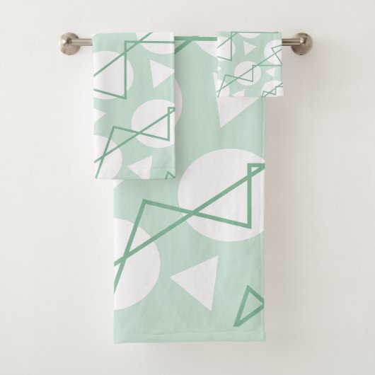 Tigrood Witte Geometrische Chevron Strepen Patroon Bad Handdoek (Insitu)