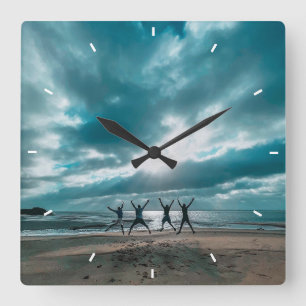 Tijd doorgebracht met Family Quote Wood Square Wal Vierkante Klok