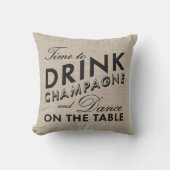 Tijd om Champagne en Dance Outdoor Pillow te Drink Buitenkussen (Voorkant)