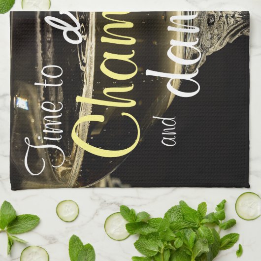 Tijd om champagne te drinken en te dansen op tafel theedoek (Gevouwen)