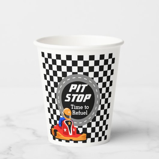 Tijd om papierbekertje bij te vullen papieren bekers (Voorkant)