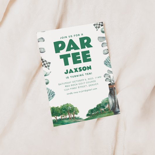 Tijd om Par-T-shirt golfverjaardagsfeestje uit te  Kaart