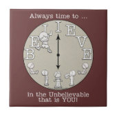 Tijd om te geloven-kleine jongen en klok tegeltje (Voorkant)