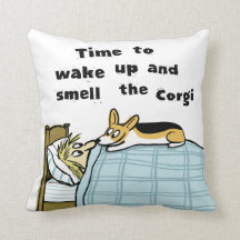 Tijd om wakker te worden en de Corgi te smokkelen