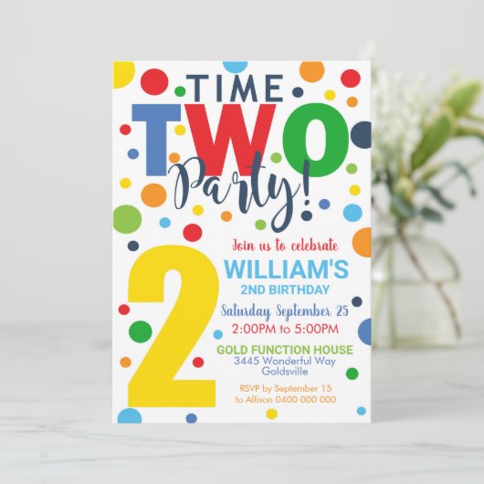 Tijd Twee Partij Verjaardag Uitnodiging 2e Verjaar (Staand voorkant)