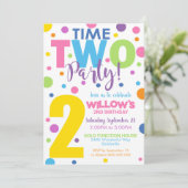 Tijd Twee Partij Verjaardag Uitnodiging 2e Verjaar (Staand voorkant)