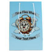  "tijd vliegt wanneer" vliegende klok medium cadeauzakje (Achterkant)