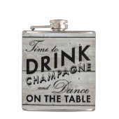 Tijd voor de Drink van Champagne Rustic Flask Heupfles (Voorkant)