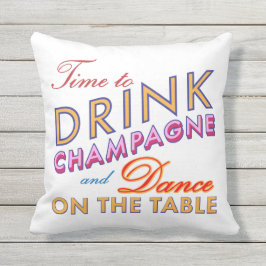 Tijd voor Drink Champagne White Outdoor Pillow Buitenkussen