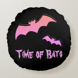 Tijd voor vleermuizen - Roze en Paarse Abstracte P Rond Kussen