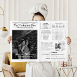 Tijdlijn van het krantenhuwelijk & Programma Infog<br><div class="desc">Briefkaart van de krant met een foto en een exclusief artikel Dit is een unieke manier om je geliefden te laten weten dat je verloofd bent en dat ze de datum moeten bewaren. U kunt de aangepaste optie gebruiken om informatie toe te voegen en te verwijderen die u wilt.</div>