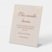 Tijdloos Bloemenrustiek Deze kaars brandt Reclamebord Met Voetstuk (Voorkant)