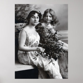 Tijdloos portret van moeder en dochter poster