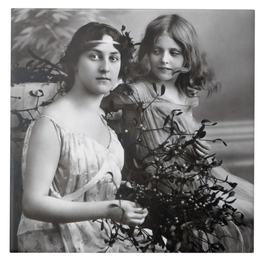 Tijdloos portret van moeder en dochter tegeltje (Voorkant)