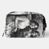 Tijdloos portret van moeder en dochter toilettasje (Achterkant)