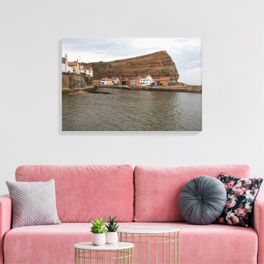 Tijdloze charme van de haven van Staithes Canvas Afdruk (Insitu (Woonkamer))