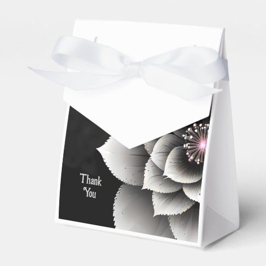 Tijdloze Elegantie: Black & Silver Blossom Wedding Bedankdoosjes (Voorkant Zijde)