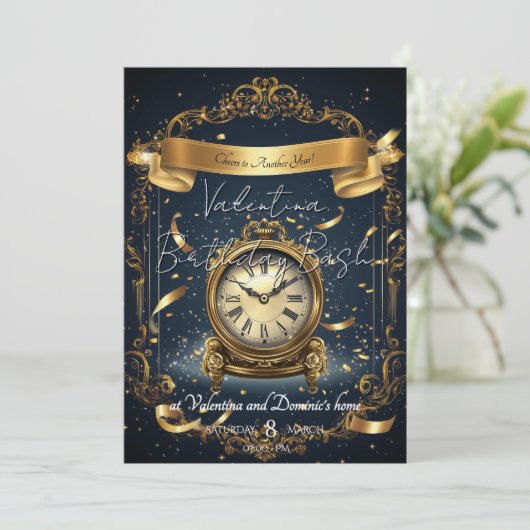 Tijdloze elegantie verjaardag | Goud & Marine klok Kaart (Staand voorkant)