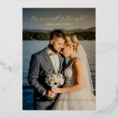 Tijdloze foto Elegante Pas getrouwd Kerst Folie Feestdagenkaart (Voorkant)