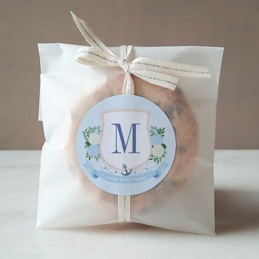 Tijdloze Kustmonogram Jongen Baby shower Favor Ronde Sticker