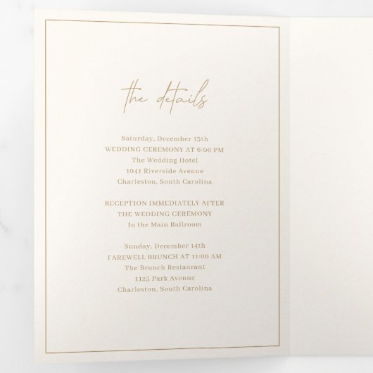 Tijdloze Monogram Ivoren en Gouden Elegante Trouw Drieluik Uitnodiging (Binnenzijde eerst)