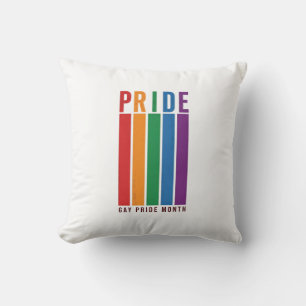 Tijdloze Pride Maand Regenboog Typografie Shirt On Kussen
