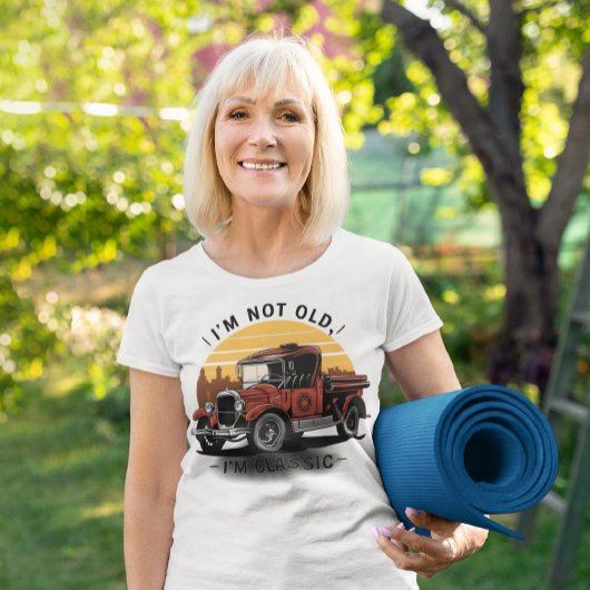 Tijdloze schoonheid: niet oud, maar klassiek t-shirt