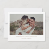 Tijdloze Vines Beige Crest Monogram Foto Save The Date (Achterkant)
