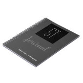 Tijdschrift Met Monogram Gepersonaliseerd Grijs Zw Notitieboek (Linkerzijde)