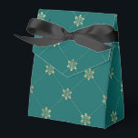 Tijgblauw en gouden bloemmotief met traliewerkpatr bedankdoosjes<br><div class="desc">Vintage favorbox met accenten in tijgblauw en goud.</div>