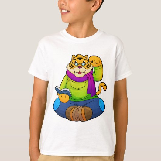 Tijger als Nerd met boek T-shirt (Voorkant)