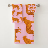 Tijger Dier Roze Modern Bad Handdoek (Insitu)