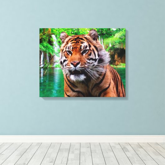 Tijger en waterval canvas afdruk (Insitu (Houten vloer))
