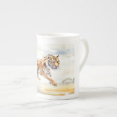 Tijger in actie 2 porselein kop (Voorkant rechts)